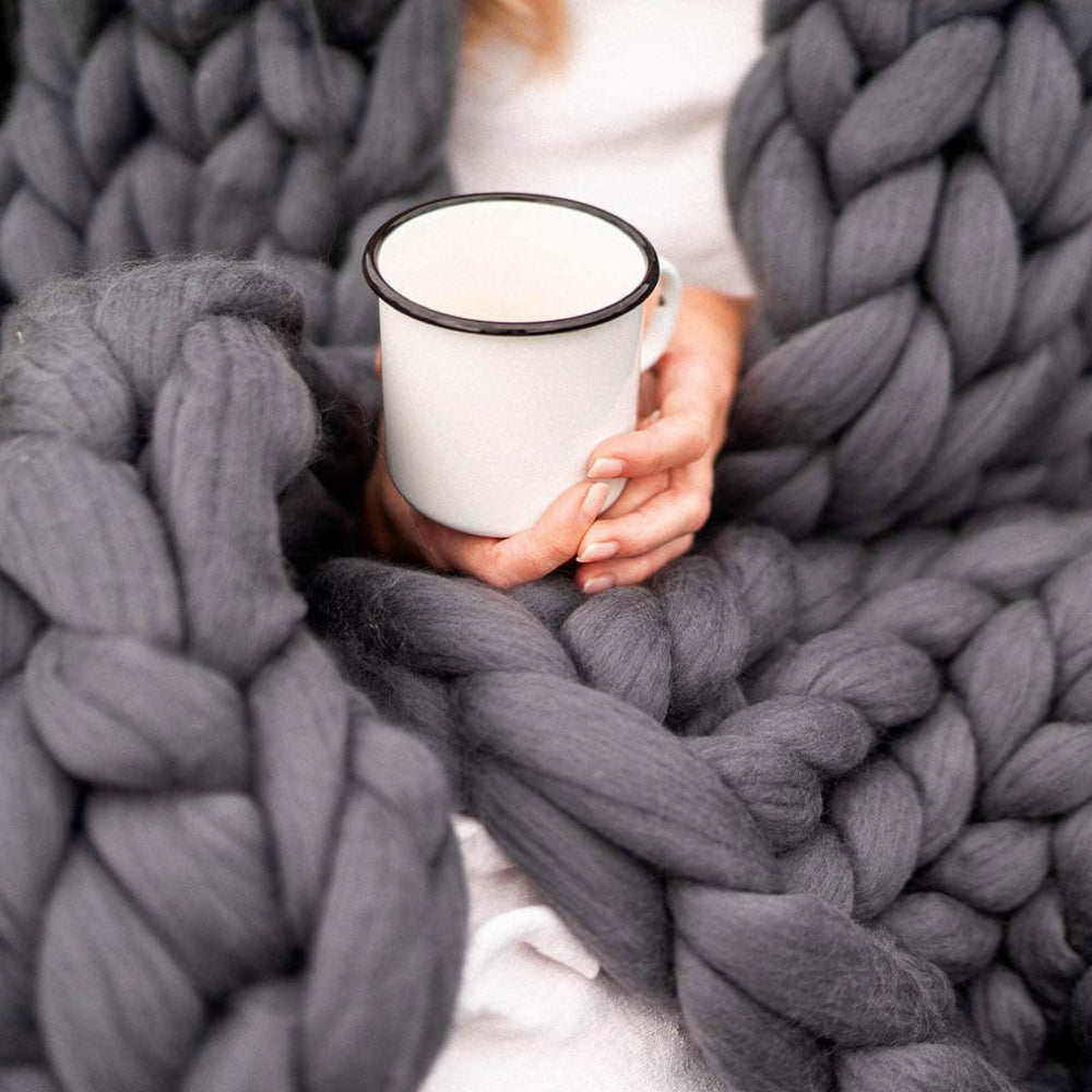 Chunky Knitting Yarn XXL 1000g Super Thick Yarn for Easy Knitting - Image 11
