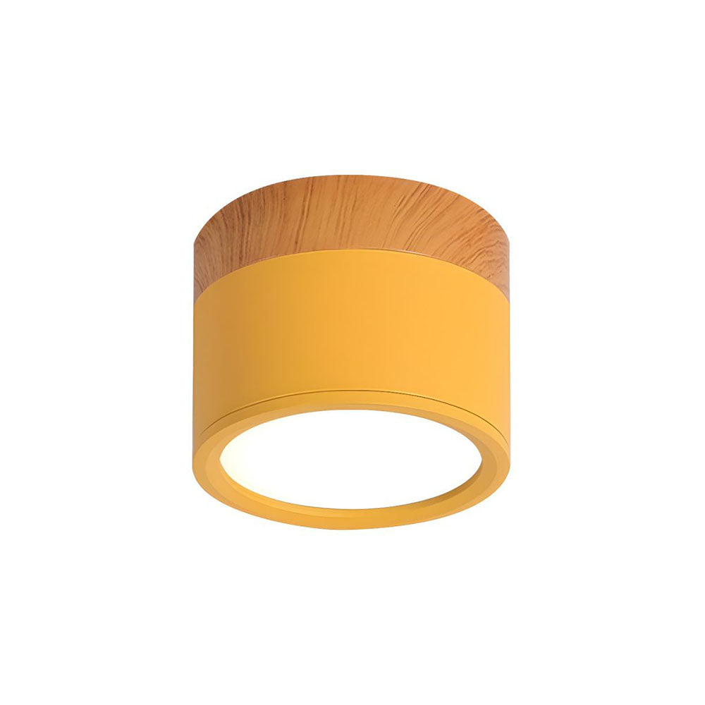 Compact functional round LED ceiling lamp - Ideal for hallways, entryways, and spaces