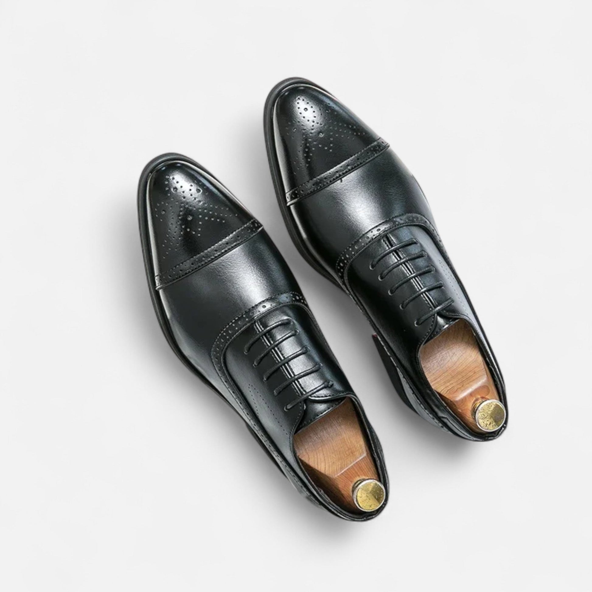 Men’s Statement Carved Formal Essential Shoes with Non-Slip Sole