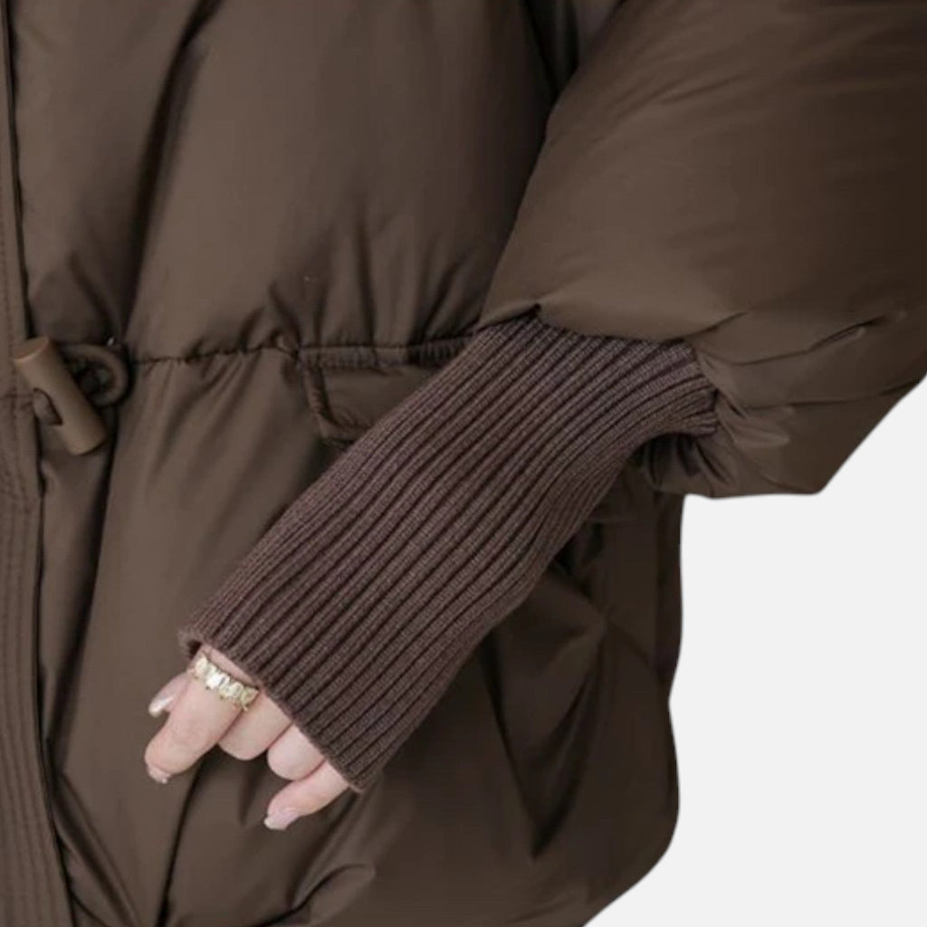 Women’s Fashionable Layered Down Jacket with Thick Design and Fur-Collar