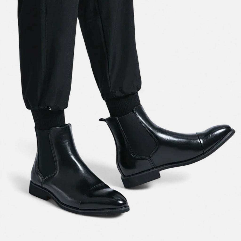 Men’s Classic Fashion Outdoor Boots in Polished Black with Red Sole
