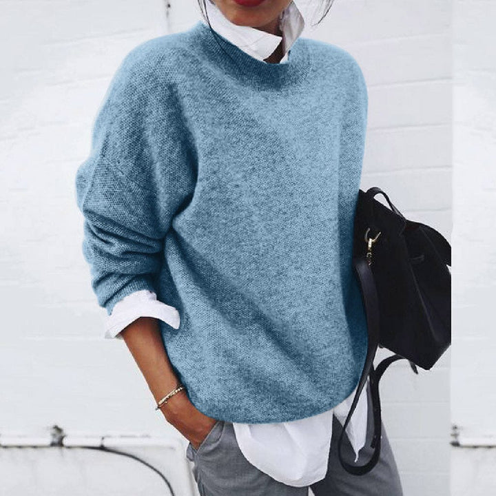 Women's Classic Round Neck Warm Sweater