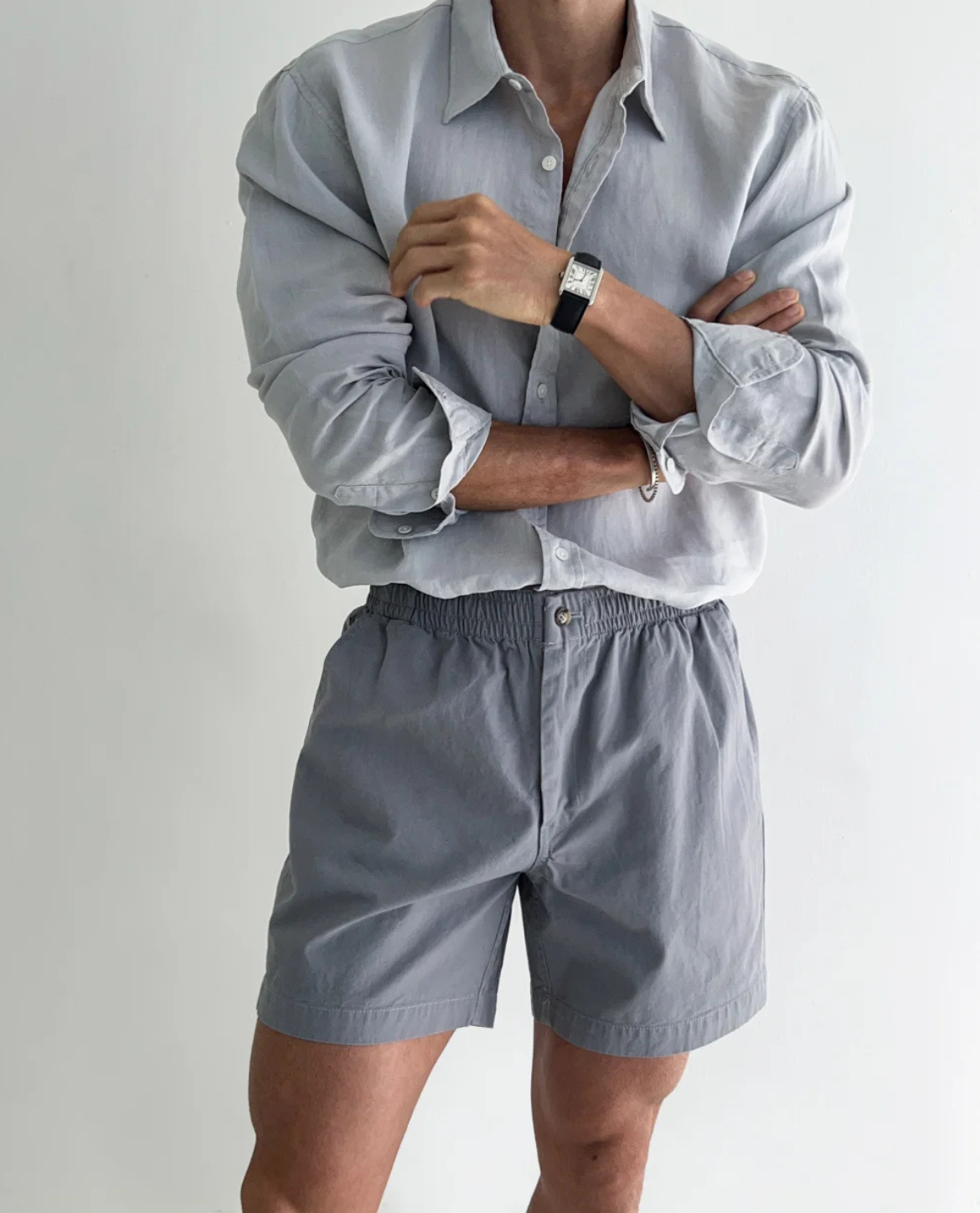 Men's Classic Relaxed Fit Shirt with Button-up Collar