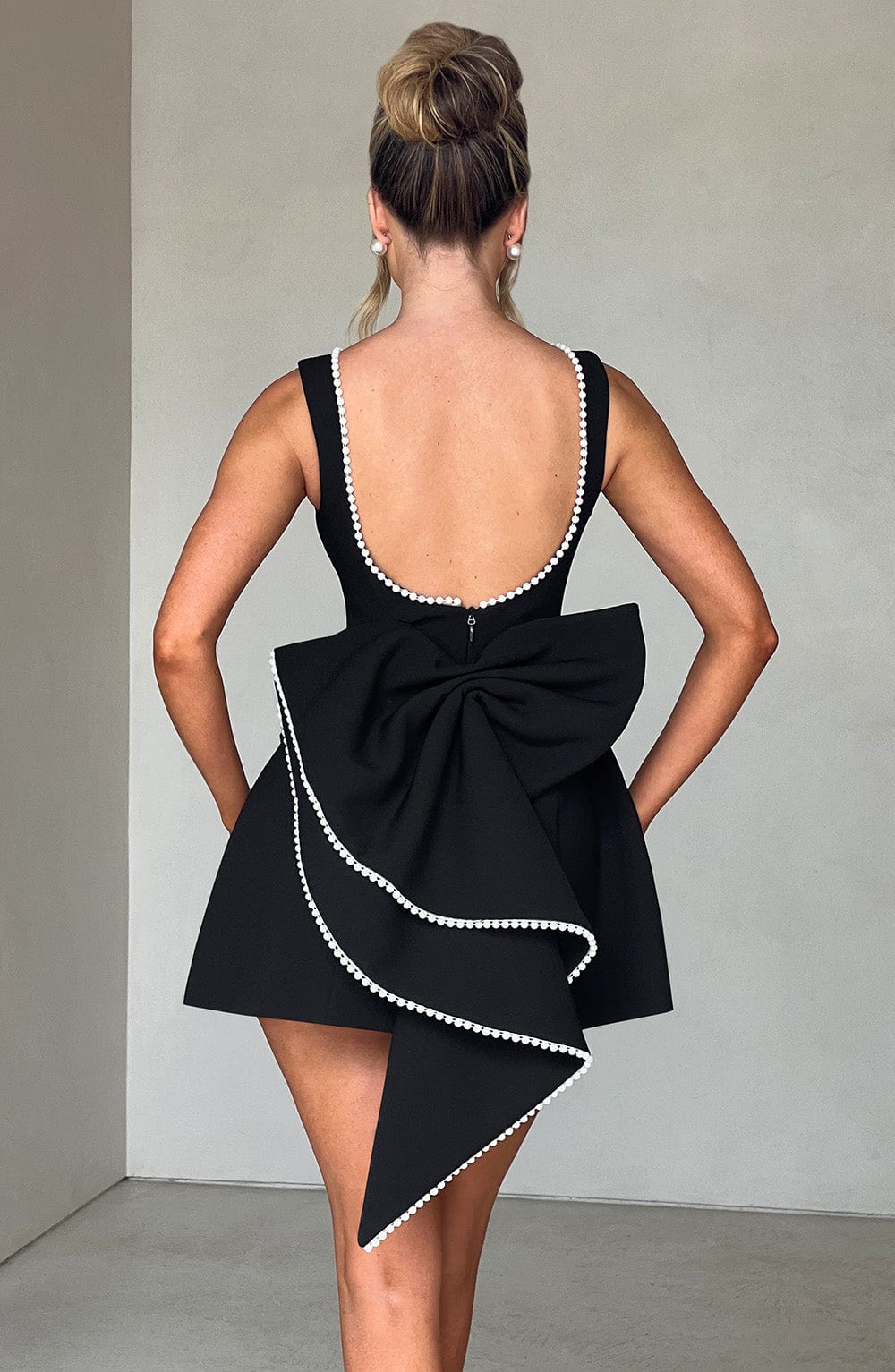 Women’s Chic Tailored Wedding Guest Dresses Mini for Weddings and Evening Events