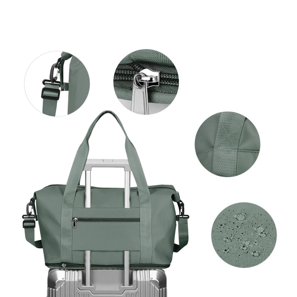 Lightweight Waterproof Large Weekender Unisex Travel Duffle Bag - Image 4