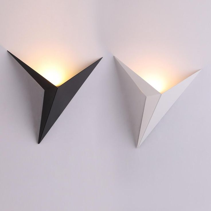 Trigon™ Wall Light - Image 7