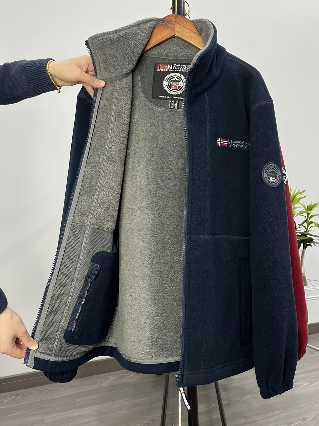 Men's Fashion Warm Outdoor Fleece Jacket with Protective Collar