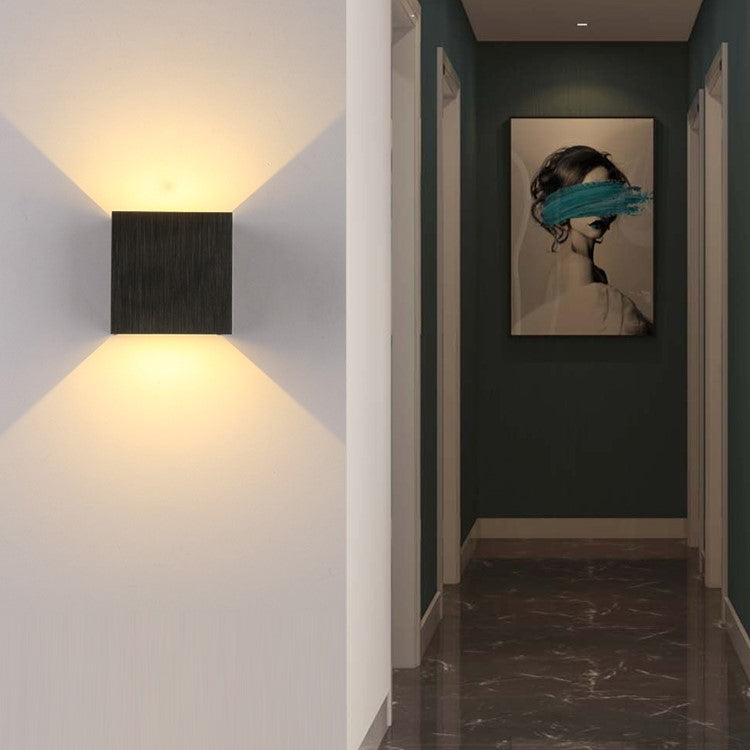 Elegant Wall Light - Image 6