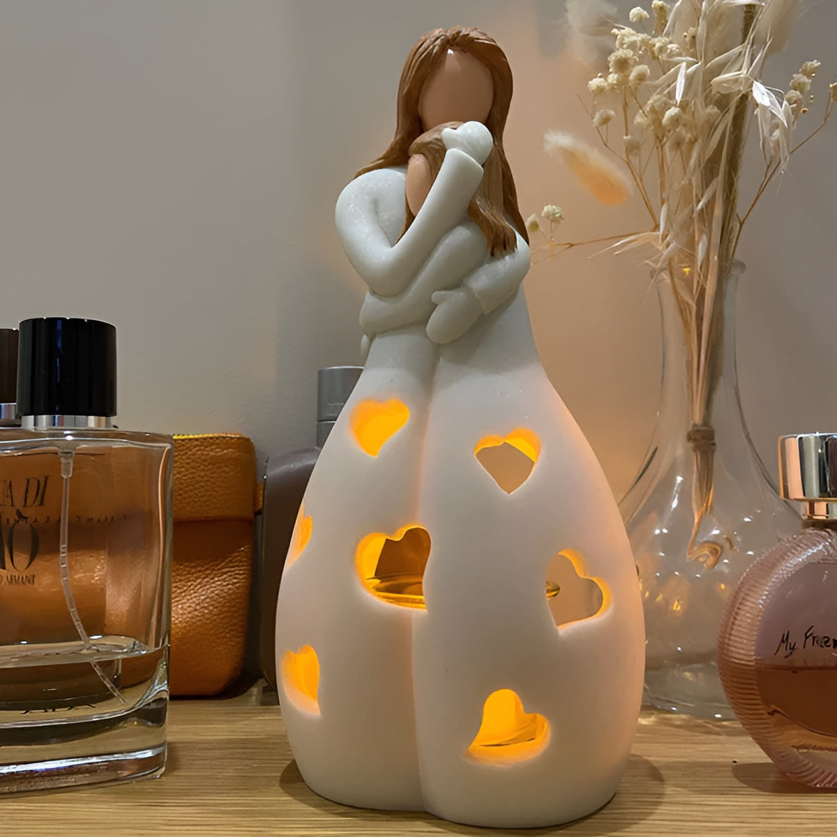 Skorter | Embracing Mother Daughter Figure Flickering Candle Holder - LoveGlow - Image 8