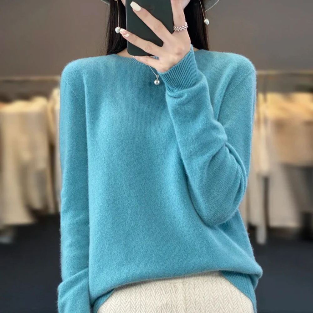 Women's Crewneck Sweater Warm Knit Pullover Soft Everyday Wear
