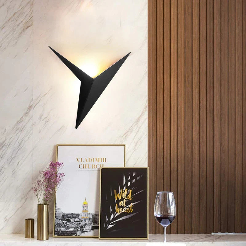 Trigon™ Wall Light - Image 3