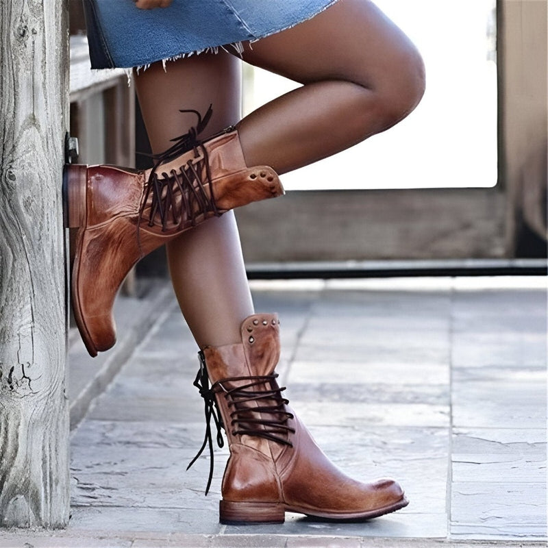 Bottes mode rétro à lacets cloutées pour femmes