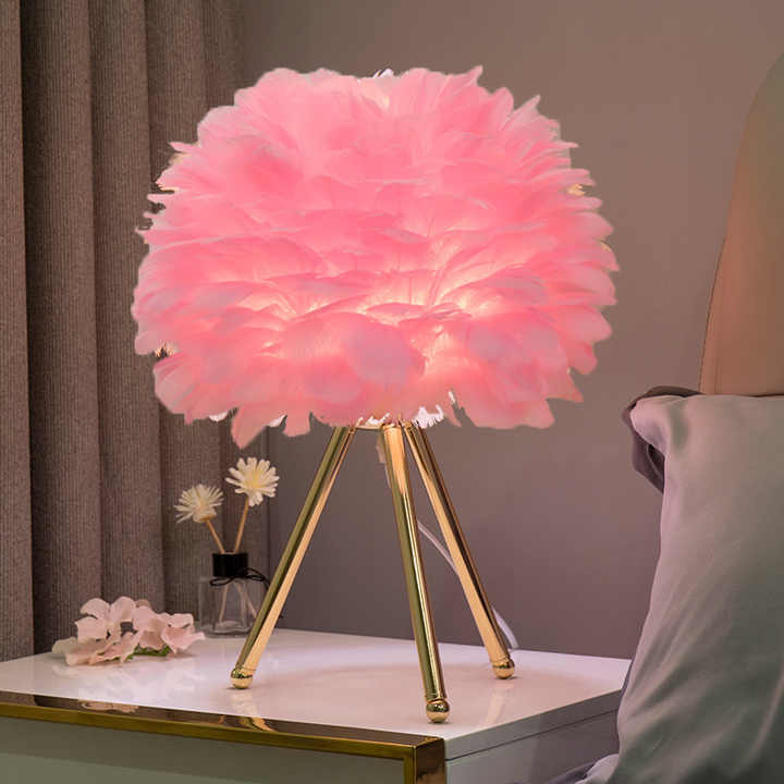 Dimmable Table Lamp with Luxury Feathers in Elegant Decorative Lighting - Image 5