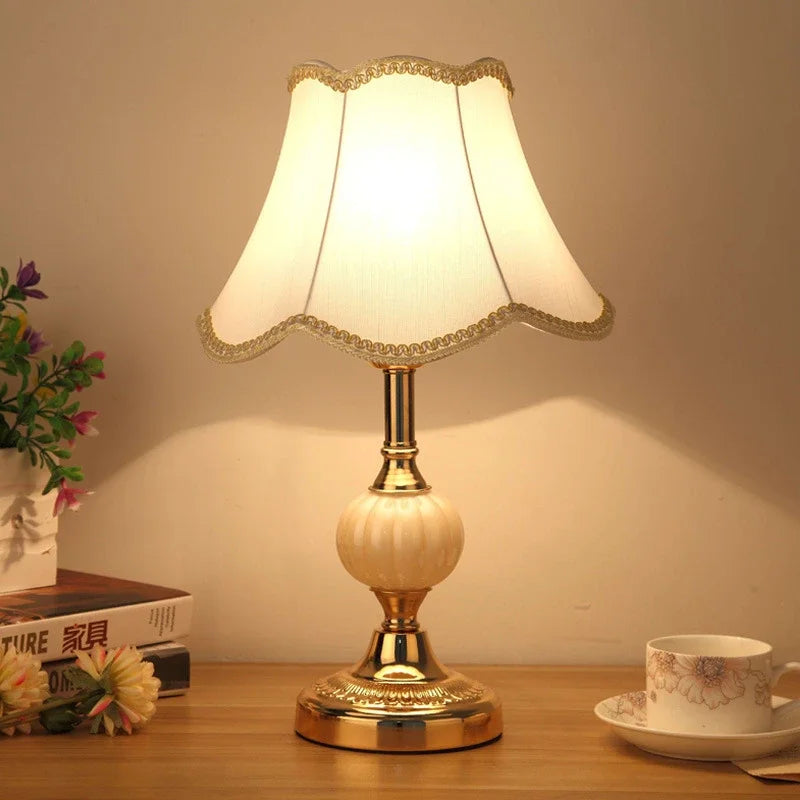 Vintage Style Table Lamp Floral Shade Decorative Light - Image 3