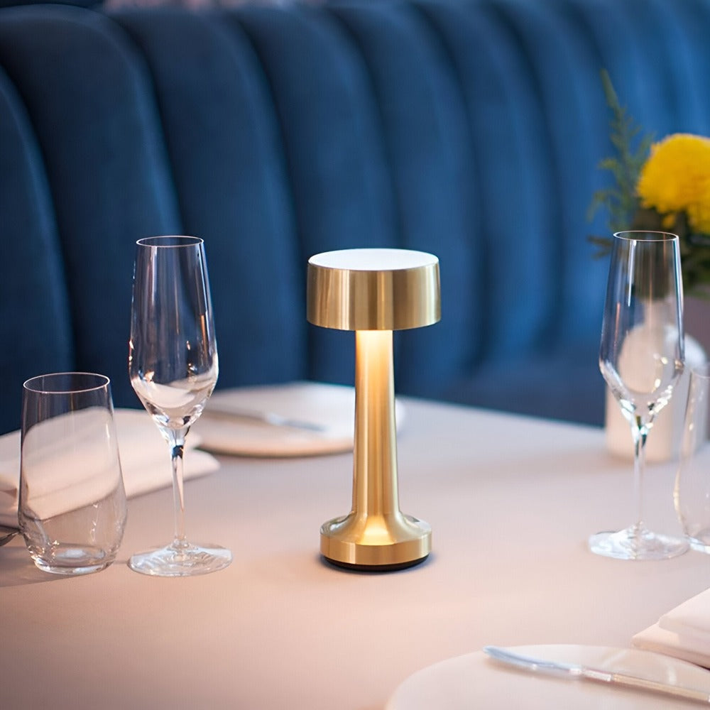Vavek – LED Table Lamp With Battery IP44 - Image 4