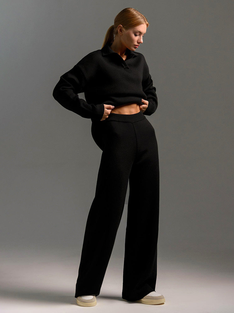 Women's Modern Sleek Functional Two-piece Tracksuit