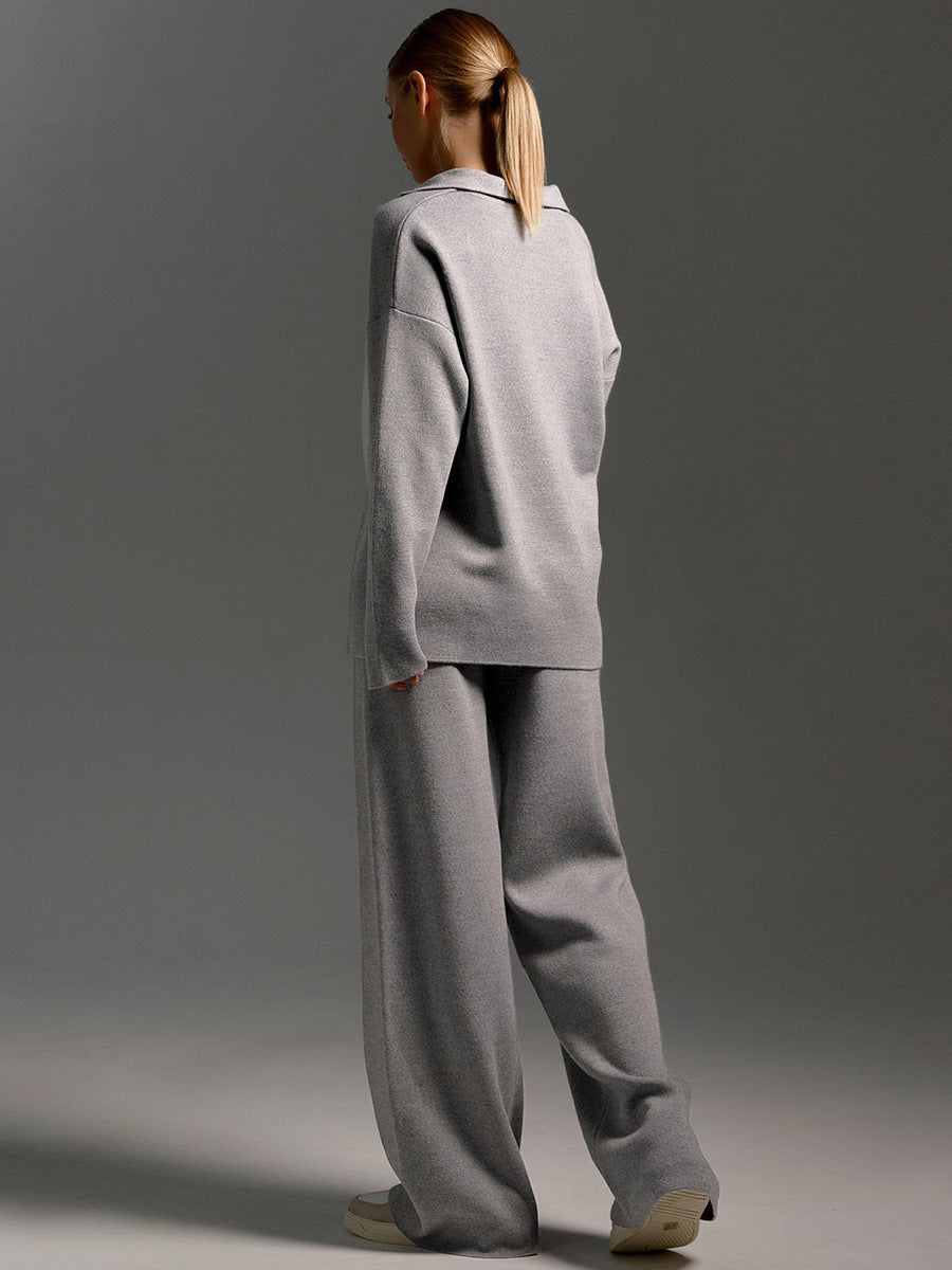 Women's Modern Sleek Functional Two-piece Tracksuit