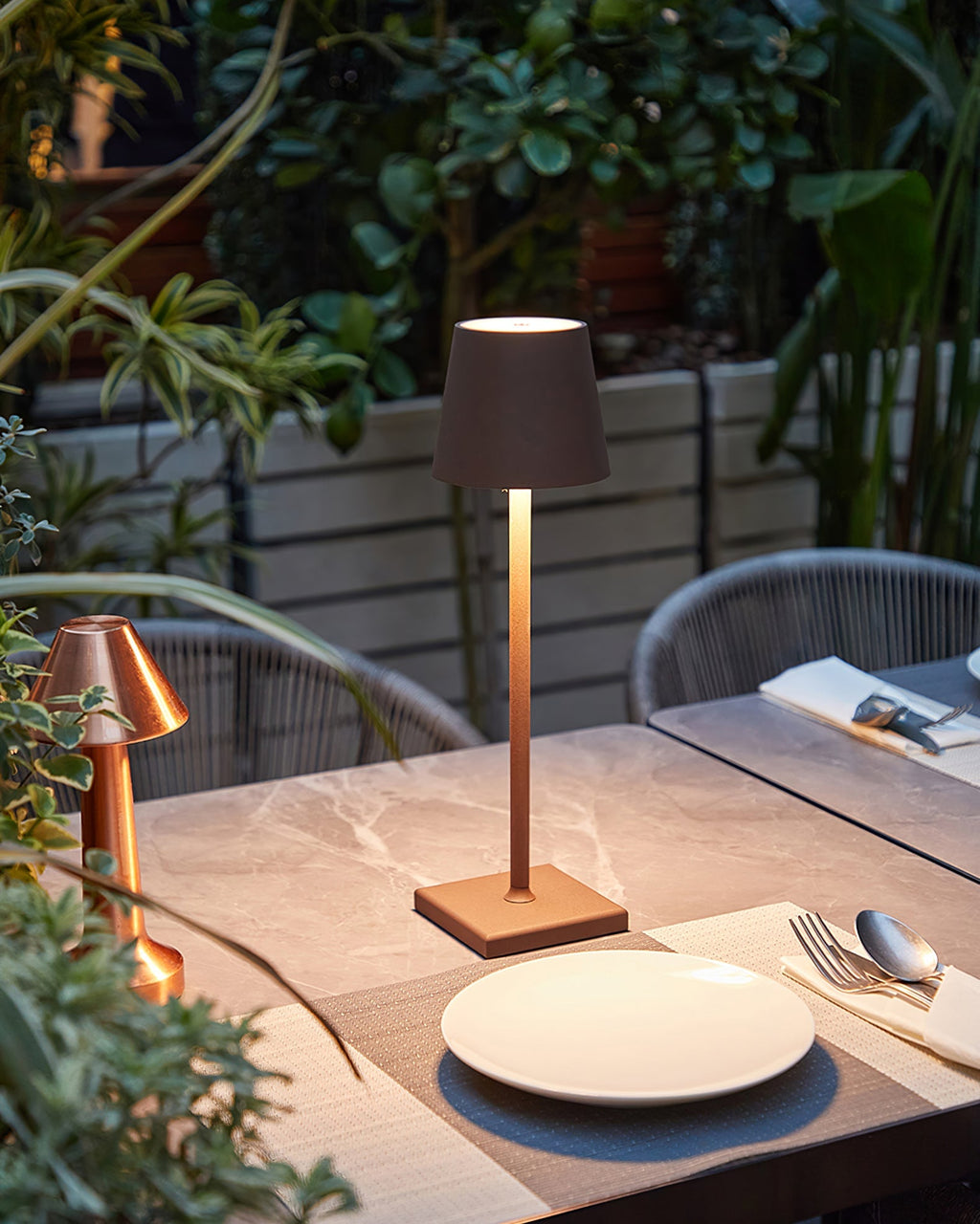 Portable LED Table Lamp Dimmable Metal Light for Indoor & Outdoor Use - Image 31