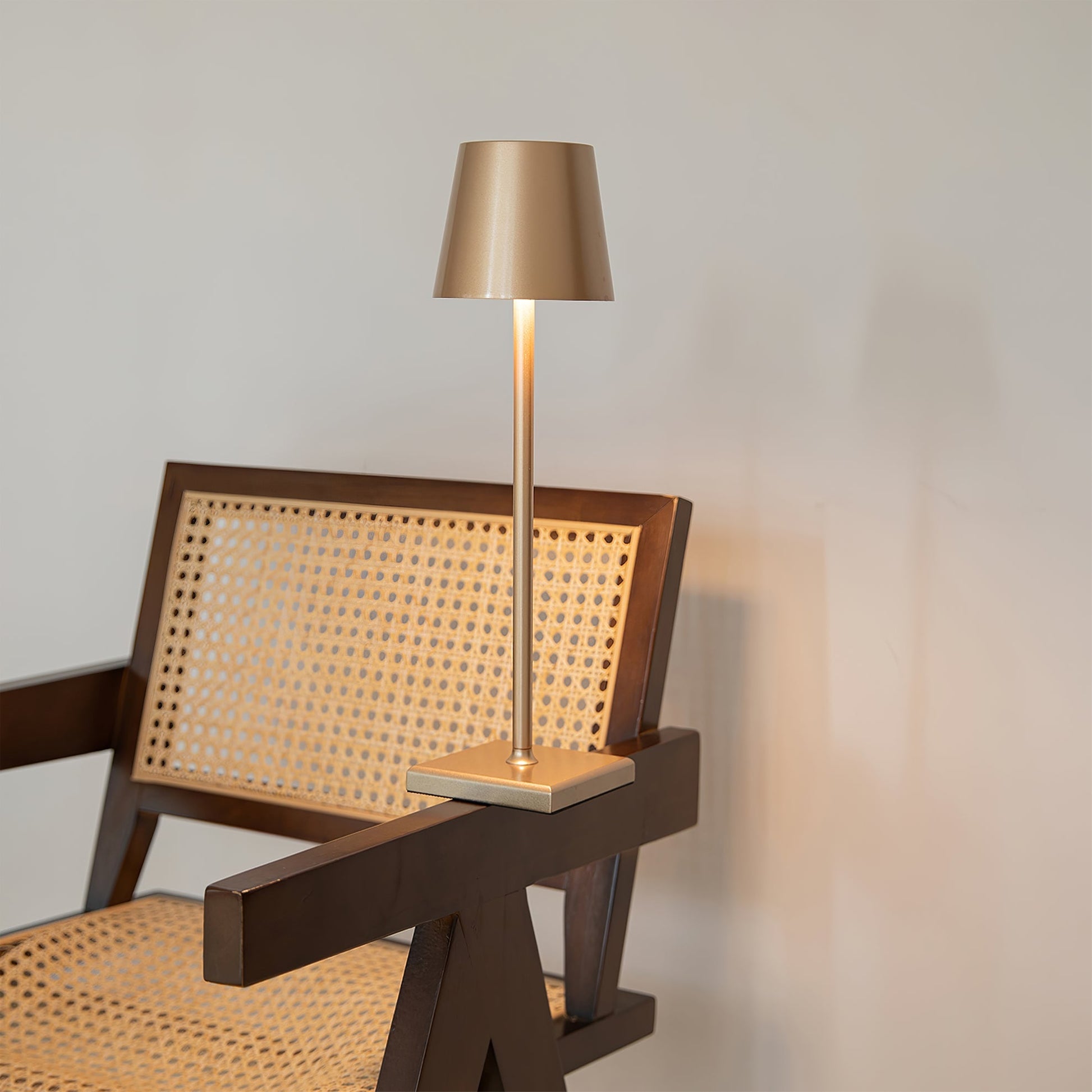 Portable LED Table Lamp Dimmable Metal Light for Indoor & Outdoor Use - Image 11