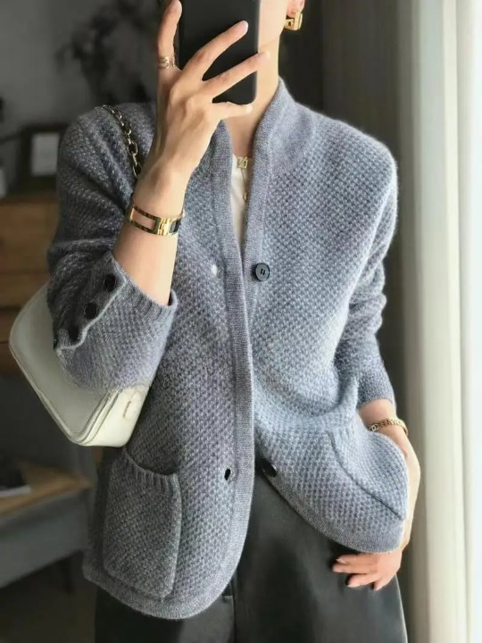 Women's Fashion Classic Fit Buttons Cardigan - Ideal for Cooler Days