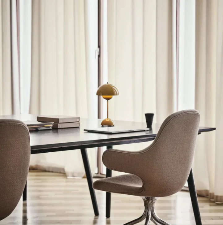 Modern Touch Table Lamp USB Powered Lamp with Adjustable Brightness - Image 12