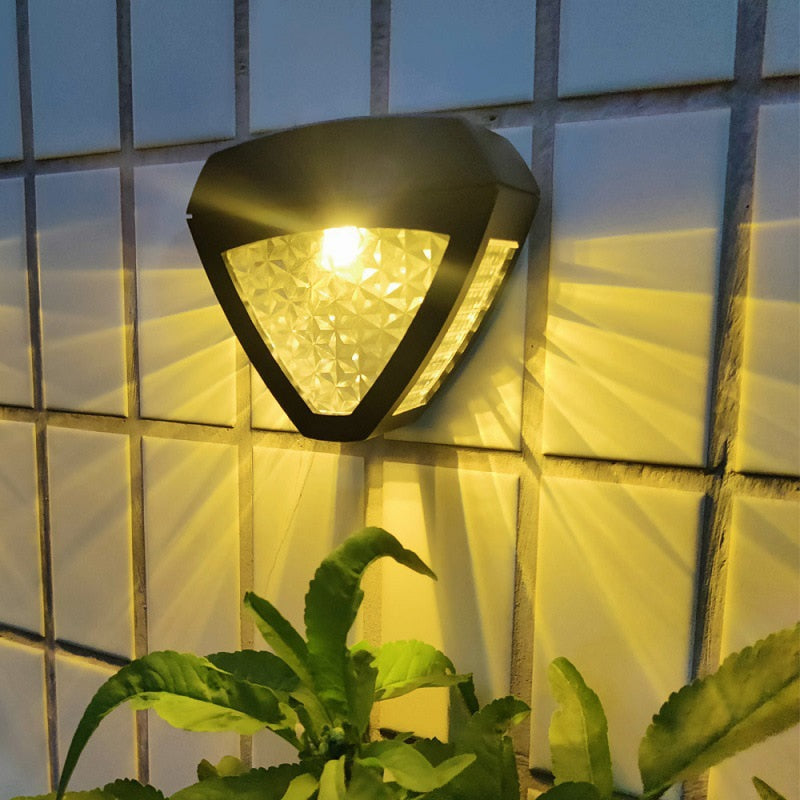 Skorter | NileGlow – Solar Wall Lamp with Classic Egyptian Aesthetic - Image 2
