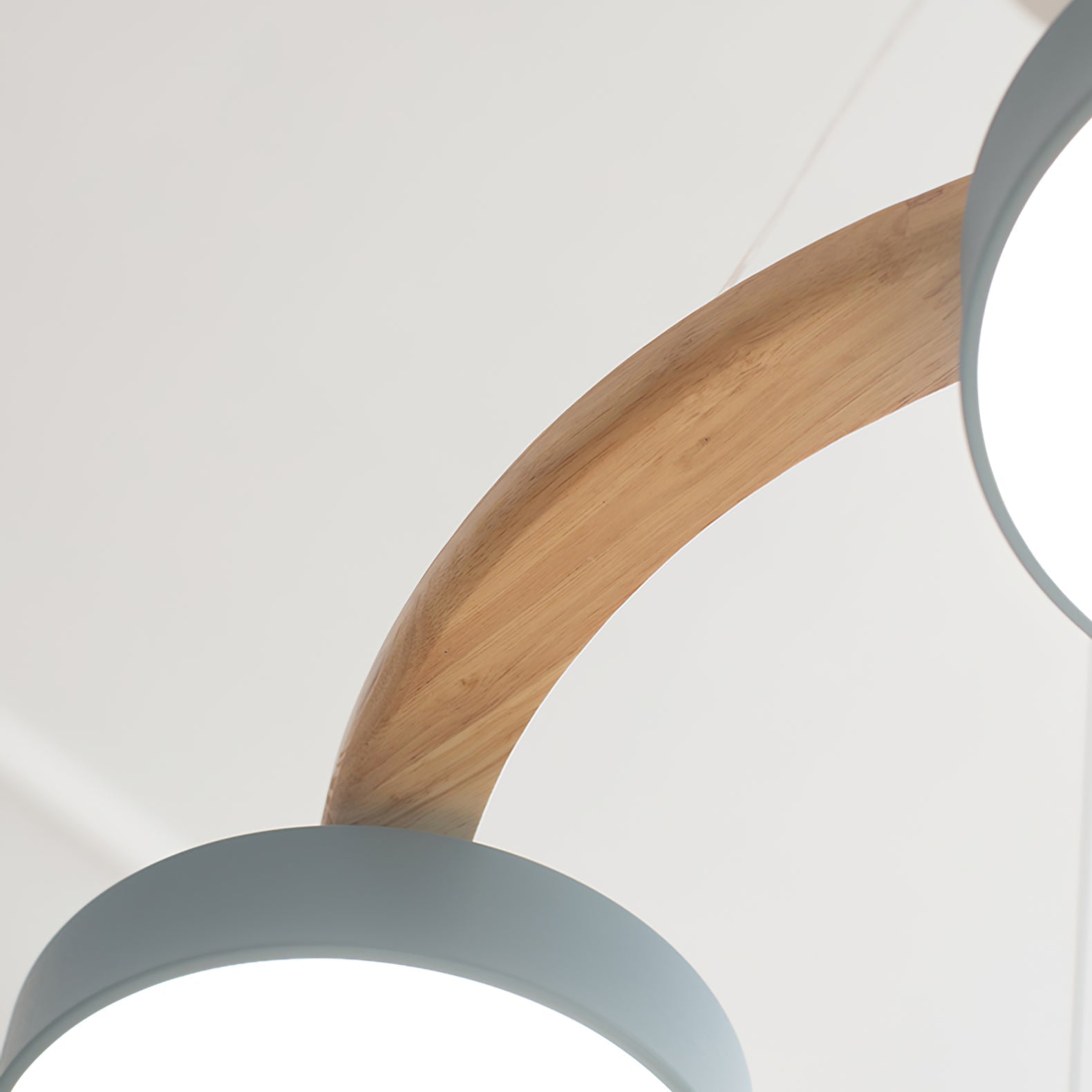 Nature-Inspired Bird Chandelier Round Wooden Frame with LED - Image 5