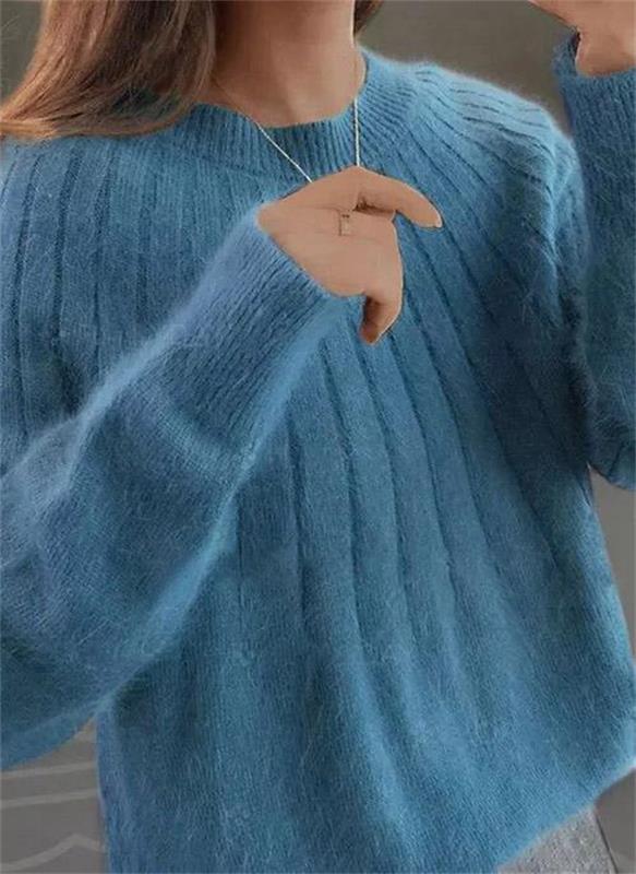 Women's Modern Elegance Knitted winter Jumper for Cold Season