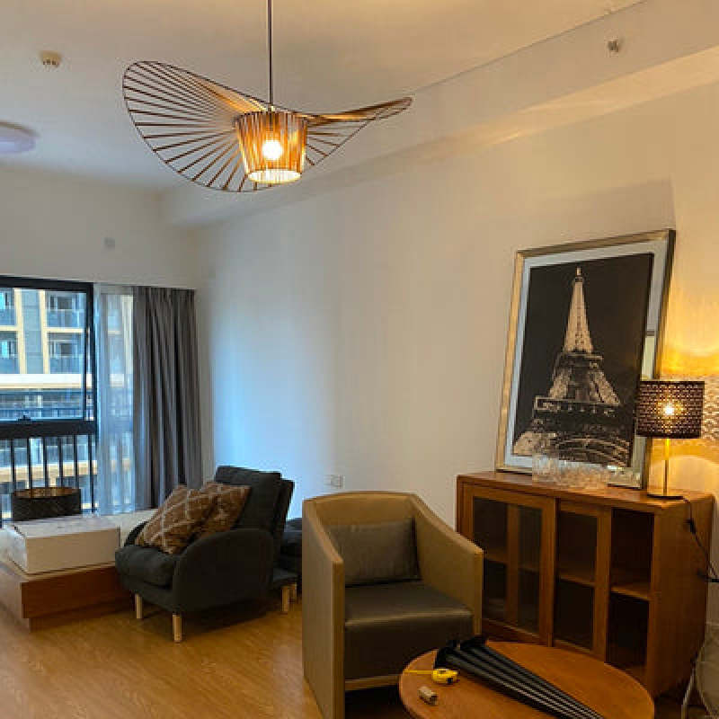 Chic Wave LED Pendant Light for Modern Interiors