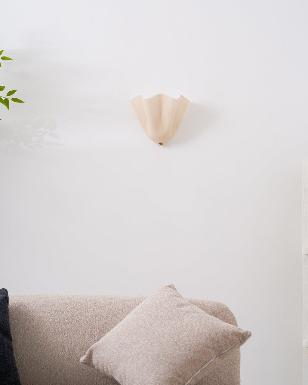 Petalia Wall Light - Image 68