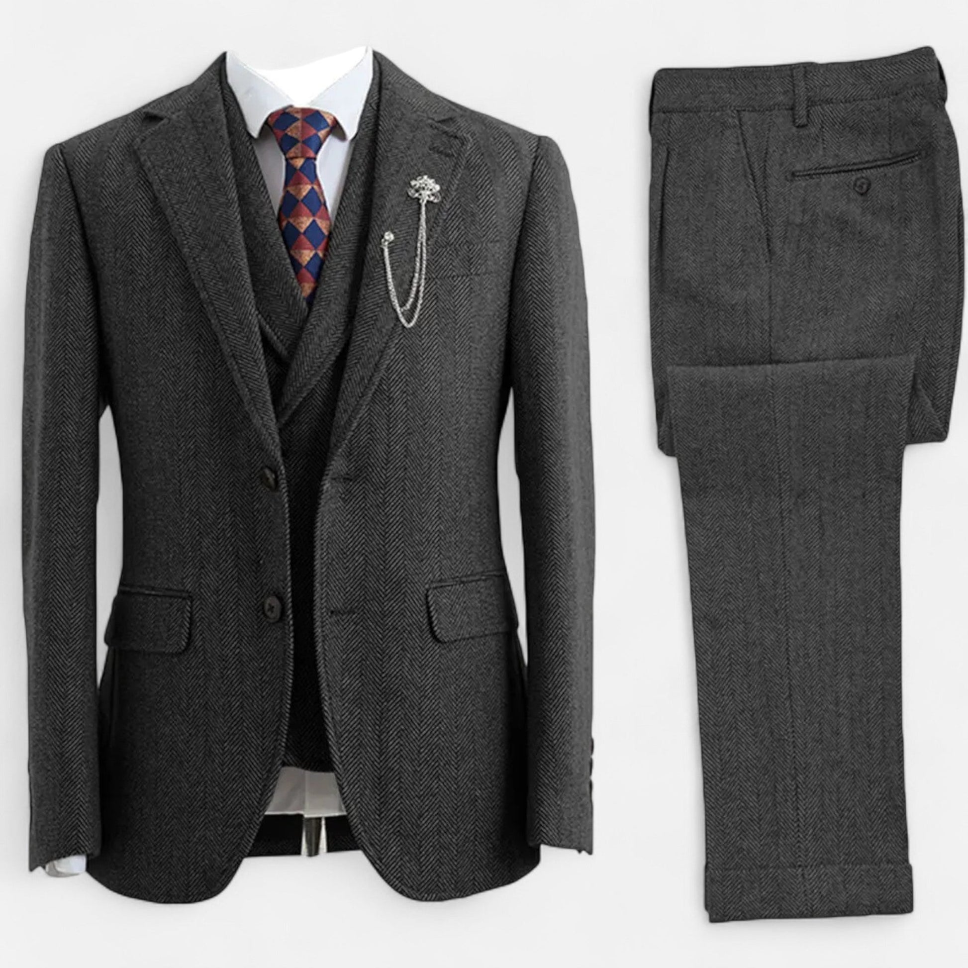 Men’s Exquisite Sleek Three-Piece Tweed Herringbone Suit