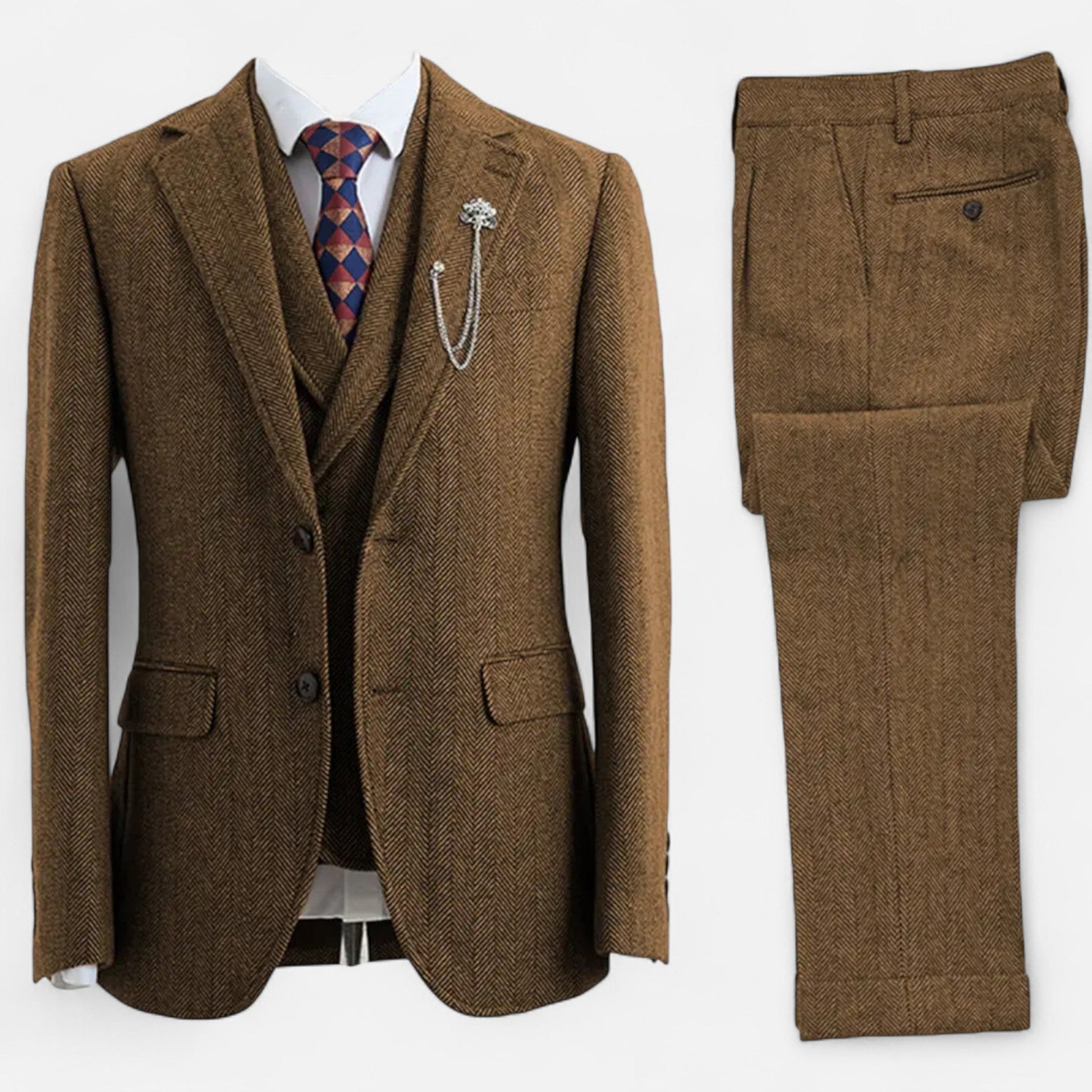 Men’s Exquisite Sleek Three-Piece Tweed Herringbone Suit