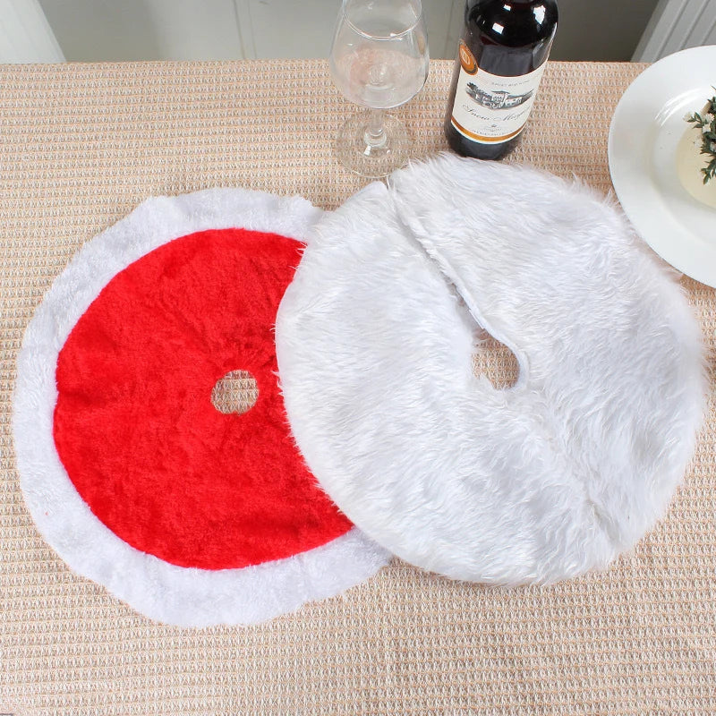 Plush Faux Fur Mini Christmas Tree Skirt - Image 7