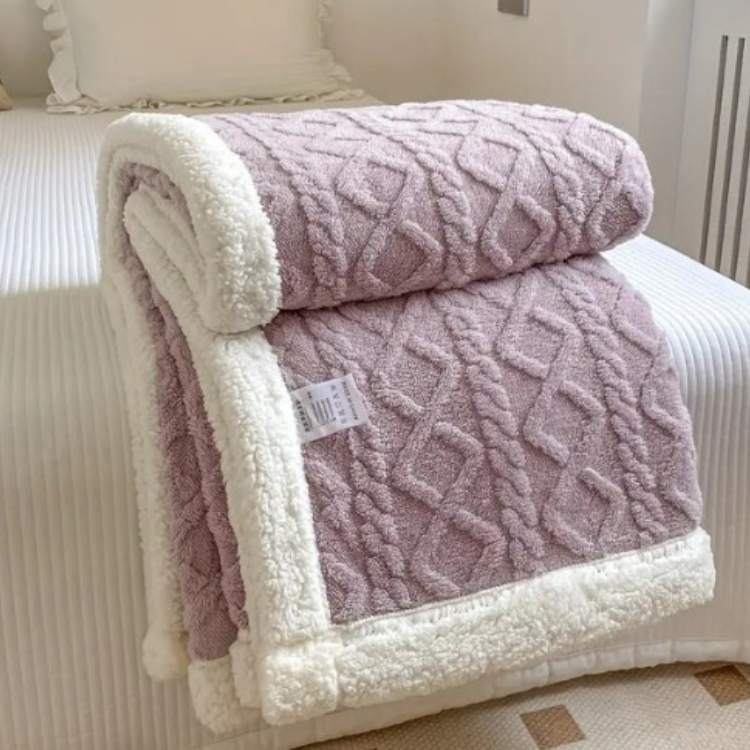 Sherpa Weighted Blanket - Image 14