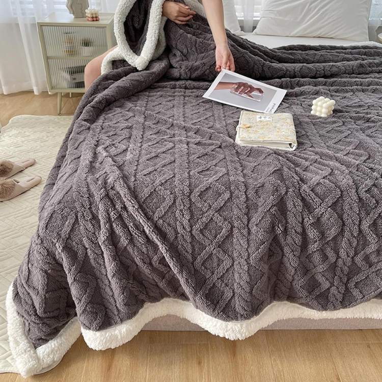 Sherpa Weighted Blanket - Image 5