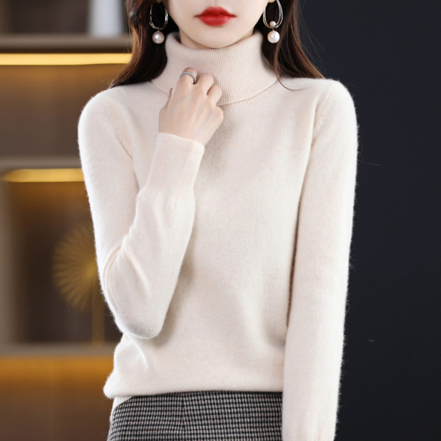 Women's Fashion Outdoor Warmth Knitted Roll Neck Sweater