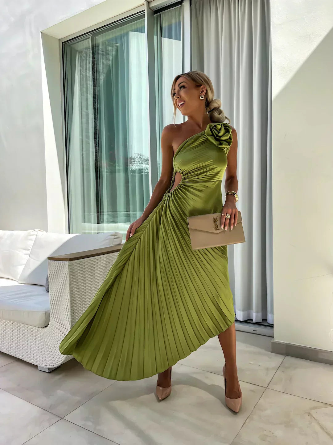 Women's Timeless Flowing Pleated One-Shoulder Floral Dress