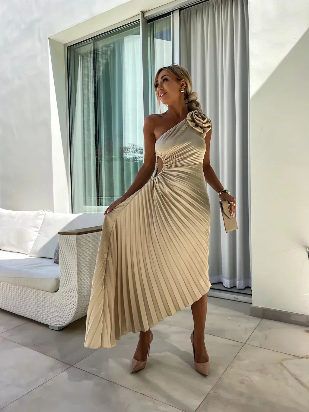 Women's Timeless Flowing Pleated One-Shoulder Floral Dress