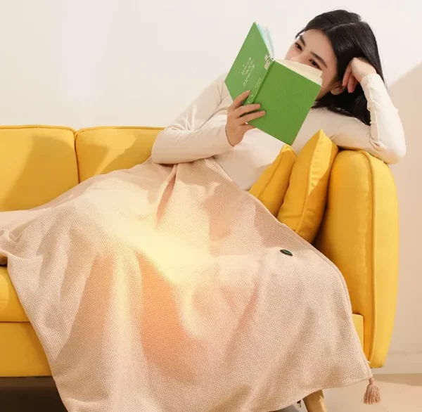 Heated Comfort Shawl USB-Powered Warming Wrap for Everyday Use - Image 2