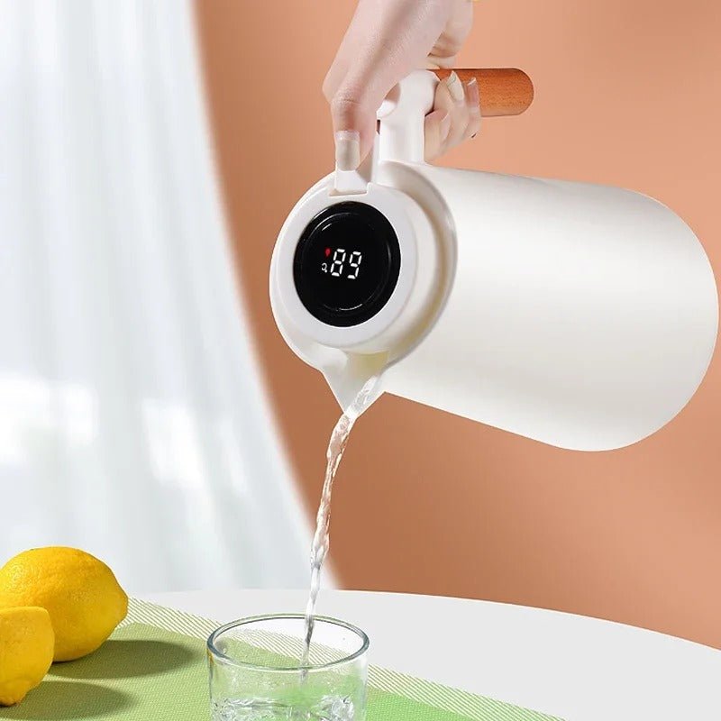 Insulated Vacuum Jug with Digital Temperature Display – Hot & Cold Carafe - Image 8