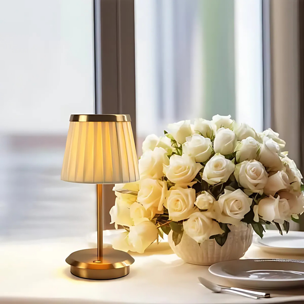 Rechargeable Dining Lamp — product view 3