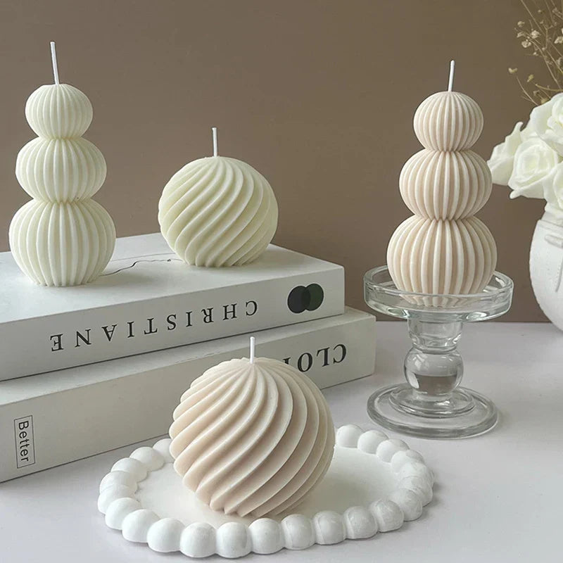 Creative Geometric Golf Ball Scented Candle — product view 2