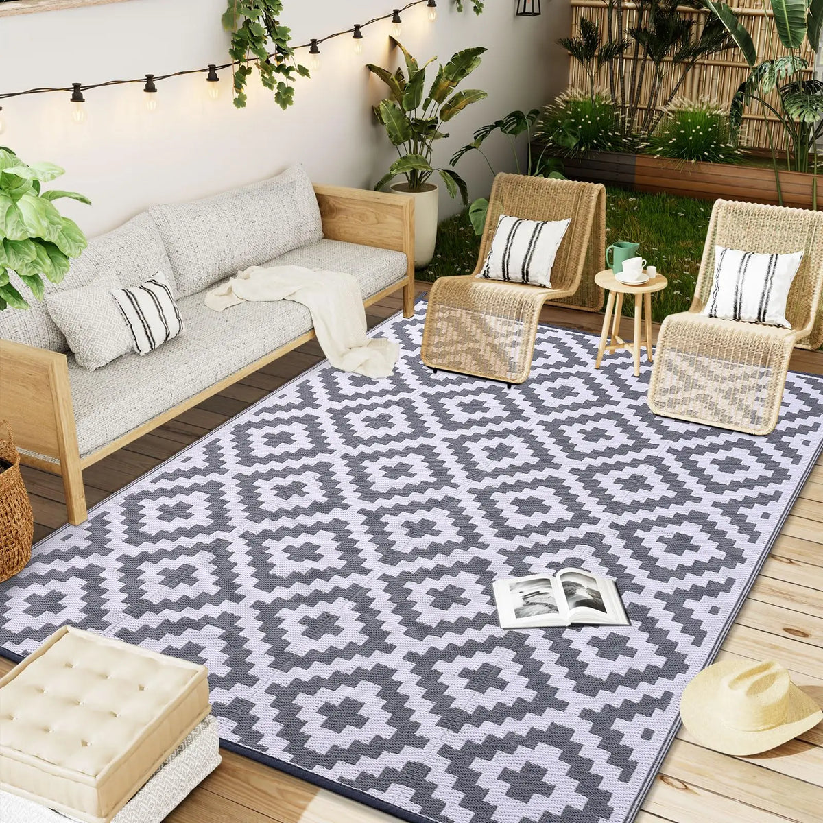 Harbour Haven Outdoor Rug | Reversible Waterproof Patio Mat — product view 9
