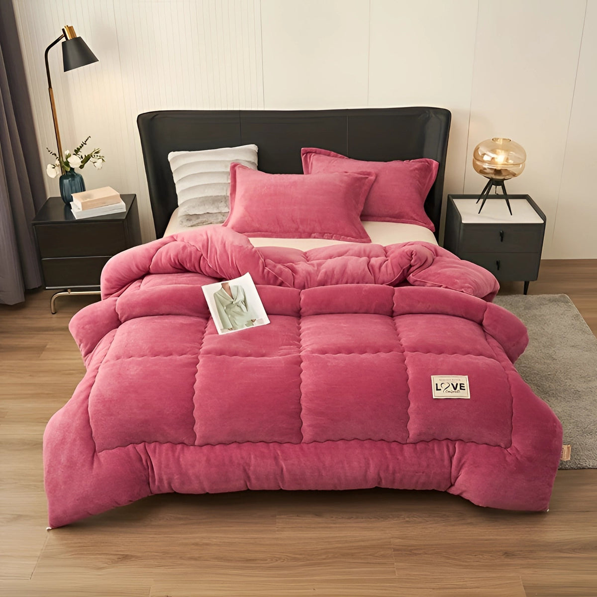 Elegant Winter Thick Velvet Warm Quilt Blanket — product view 2