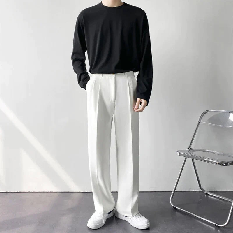 Men's Stylish Outdoor Pants with Large Pockets — product view 2