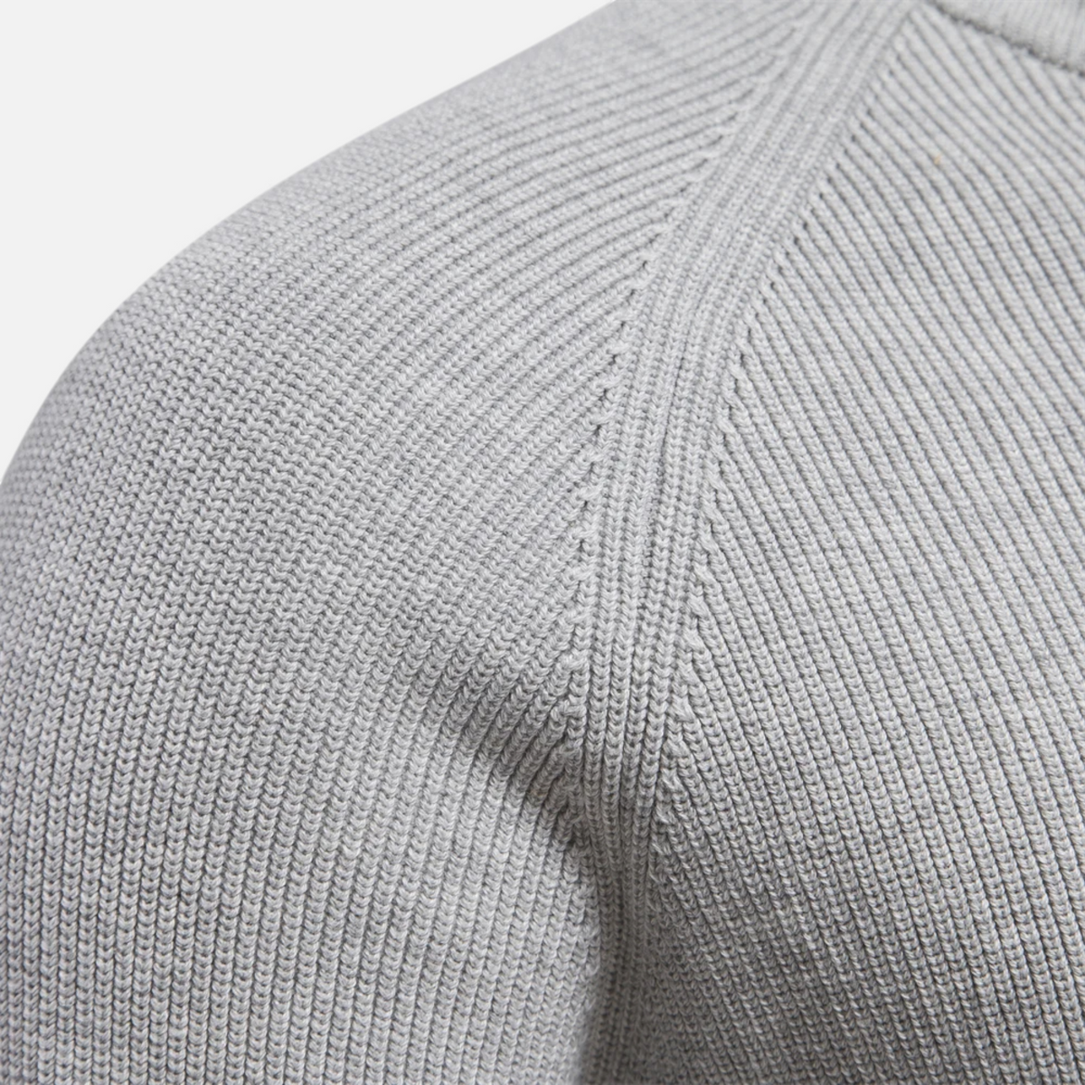 Men’s Timeless Warm Half-Zipper Knitted Sweater — product view 8