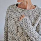 Women’s Fashion Knitted Boat Neck Sweater — product view 3